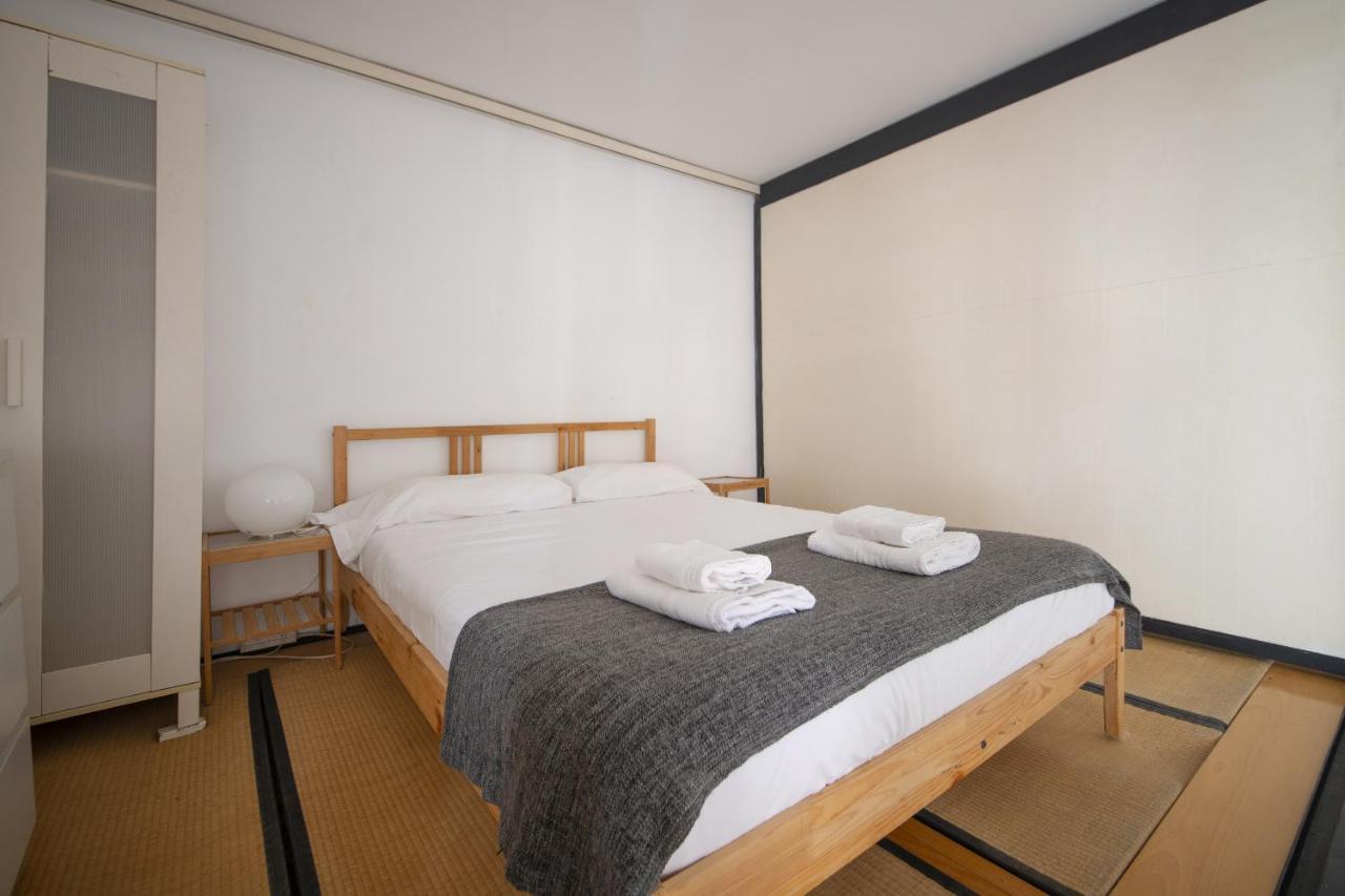 Catalunya Casas Pied-a-terre In 100m From *