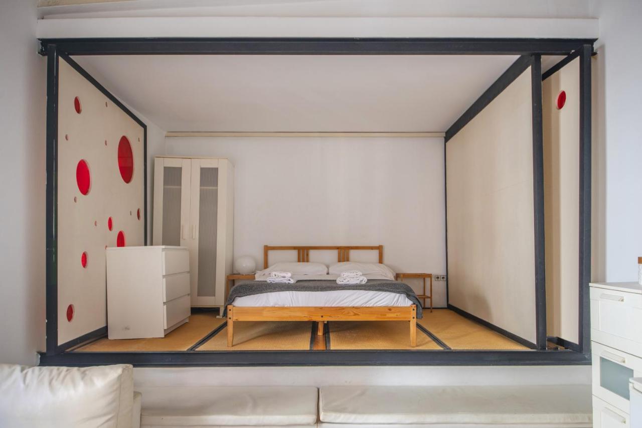 Catalunya Casas Pied-a-terre In 100m From *